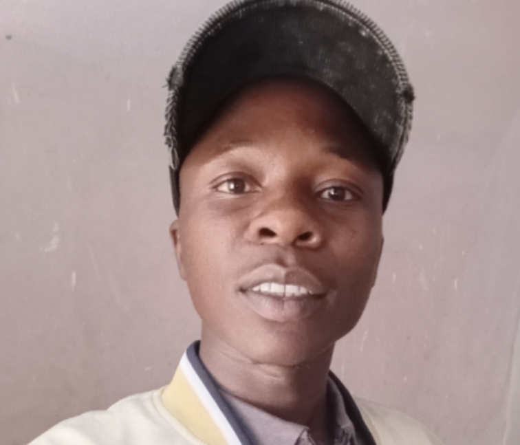 Takudzwa Mutasa, iCare Plus sponsored student